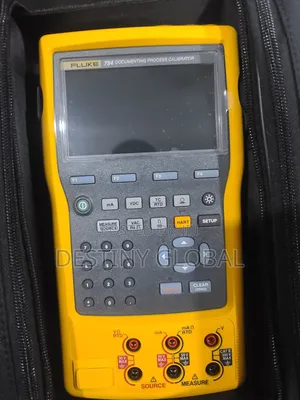 Fluke 754 Documenting Process Calibrator.