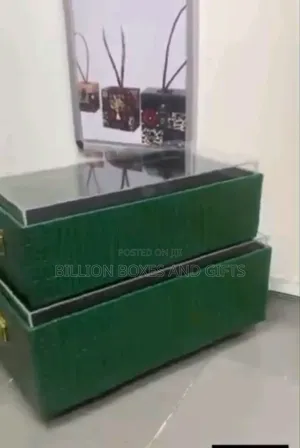 Acrylic Cover Leather Gift Box