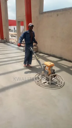 Quality Floor Shinning With Power Trowel