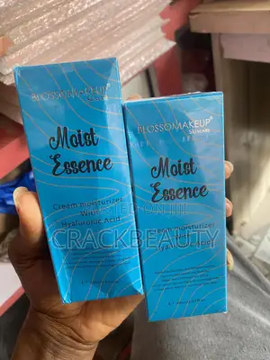 Blossom Makeup Moist Essence, Cream Moisturizer With Hydraulic Acid.