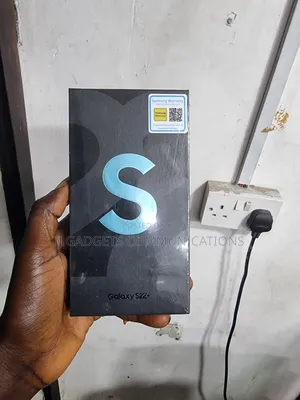 New Samsung Galaxy S22+ 5G 128 GB Black