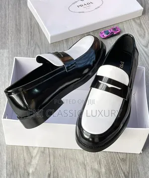 Pure Quality Luxury Men's Loafers Shoes Prada Well Banded Package