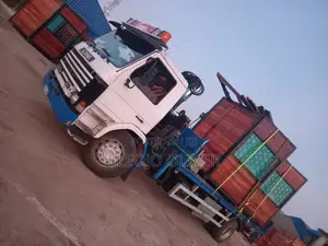 Crane Truck For Hire In Ojo, Lagos | Rent Crane Mounted Truck In Ojo