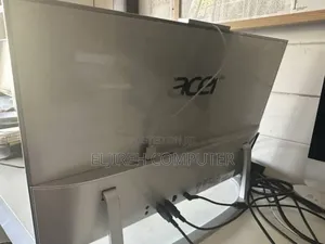 Desktop Computer Acer Aspire C22-720 8GB Intel Core I3 HDD 500GB