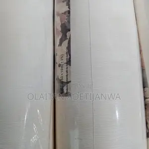 Luxurious White Matte Wallpaper
