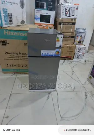 Snowsea 136l Refrigerator With Freezer Section