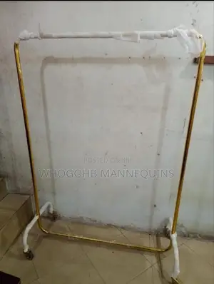 Inverted U Shape Standing Gold Rack
