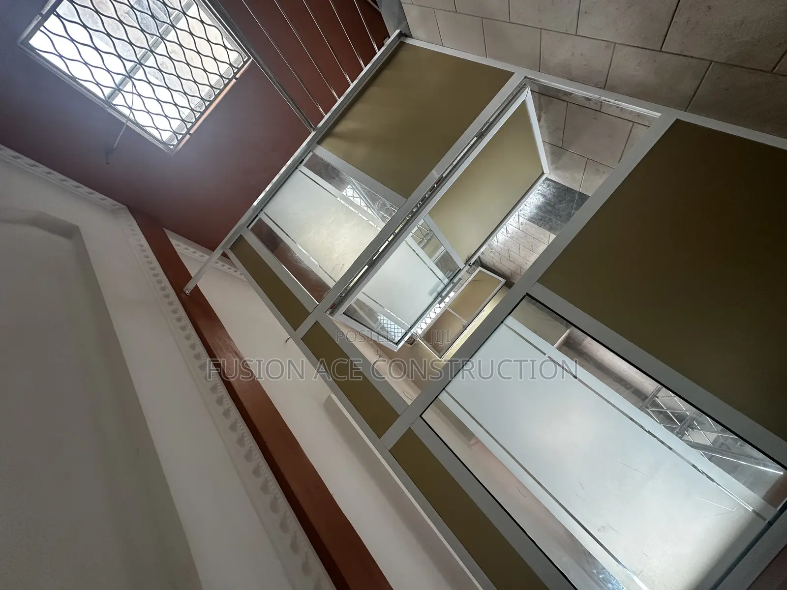 Office / School Aluminium and Board Partitions