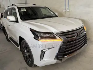 Lexus LX 2018 White