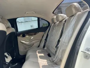 Mercedes-Benz C300 2016 White