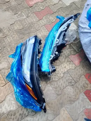 Headlight Toyota Rav4 2020