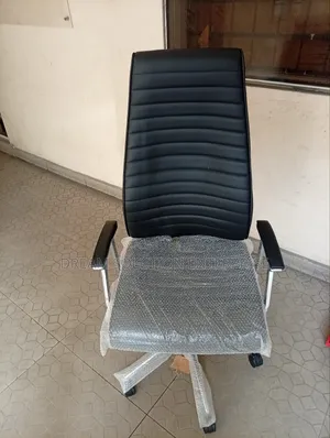 Quality Imported Swivel Office Chair