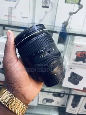 Nikon 24-120mm F4 G