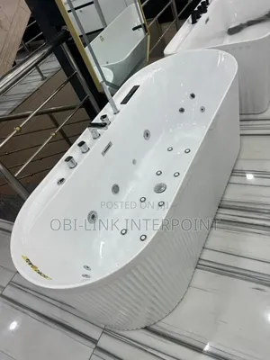 England Bathtub With Jets