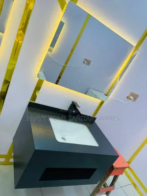 Luxury Cabinet With Mirror 