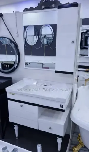 Executive Luxury Pure White Cabinet With Mirror