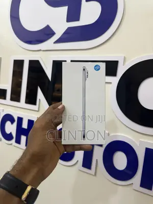 New Apple iPhone Air 256 GB Blue