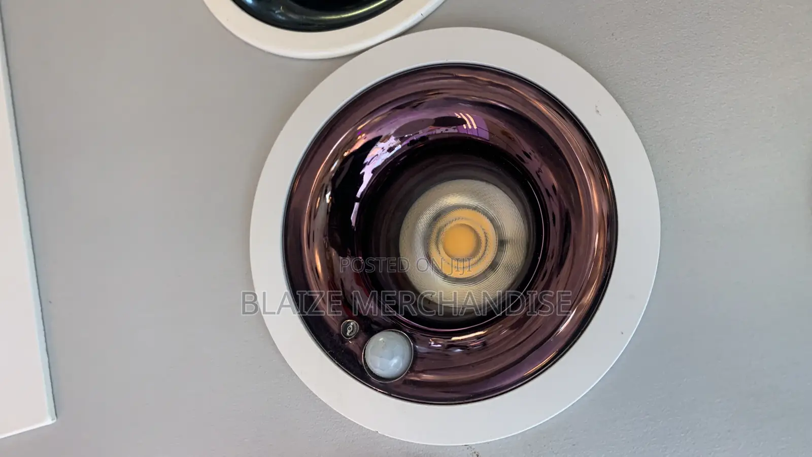 Sensor Pop Light