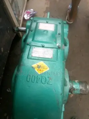 Gear Box Only the Head Size 400