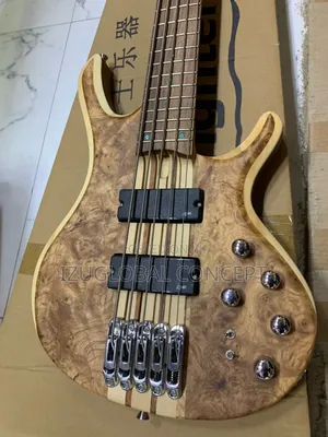 Luxars Active 5 Strings Bass Guitar
