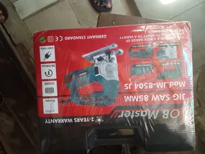 Job Master Jigsaw Machine
