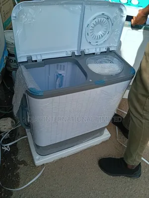 Hisense Washing Machine 5kg Wash and Spin