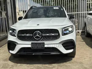 Mercedes-Benz GLB-Class GLB 250 4MATIC 2022 White