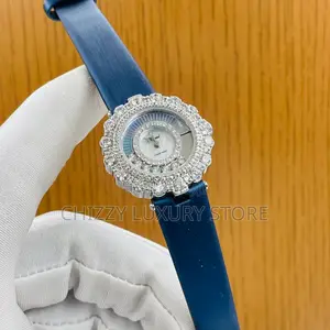 Chopard Quality Luxury Ladies Genuine Leather Wristwatch