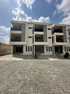 4bdrm Townhouse/Terrace in In An Estate Around for sale