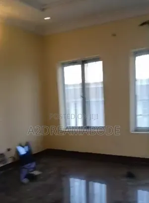 5bdrm Duplex in Opic, Isheri North for rent
