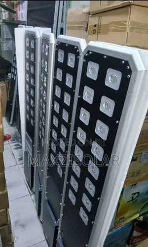 Wakatek All In One Solar Street Light