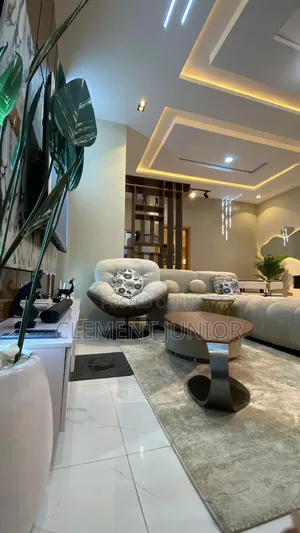 It's a Lovely 2bed Room Apartment Fully Furnished