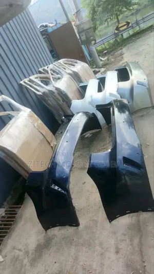 Back Bumper and Doors Available for Lexus and Toyota
