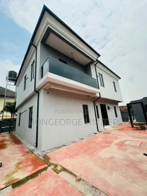 4bdrm Duplex in Ikeja for sale