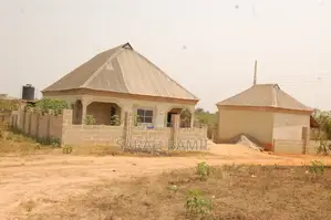 1bdrm House in Obafemi-Owode for sale