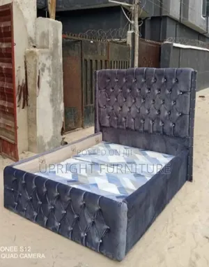 Modern Upholstery Bedframe