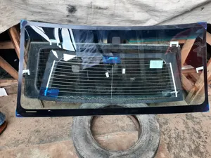Front Windscreen for Toyota Landcruiser 2002 Model Available Now