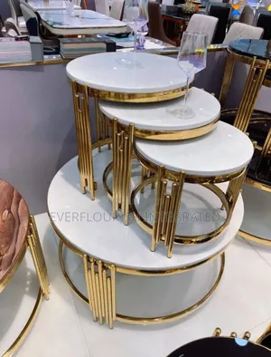 Centre Table With 3 Side Stools