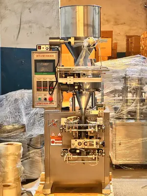 Four Sides Sealing Sachet Packagimg Machine
