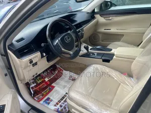 Lexus ES 350 FWD 2014 Gold