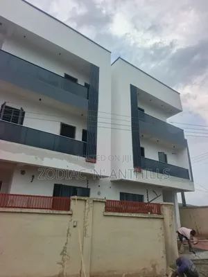 4bdrm Duplex in Suco Estate, Oko-Oba for sale
