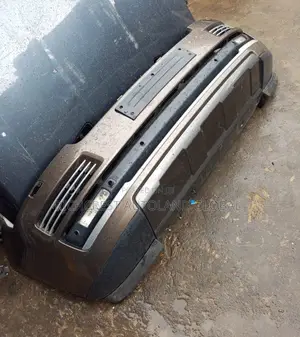 Range Rover Vogue 2014 Front Bumper