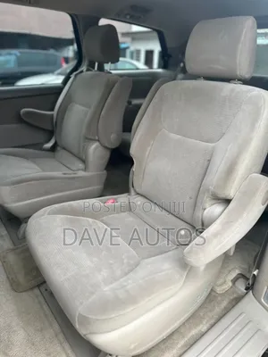 Toyota Sienna 2006 Gold