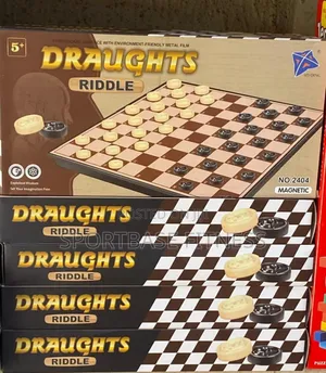 Checkers Board Game