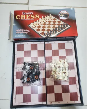 Small Brain Chess Game