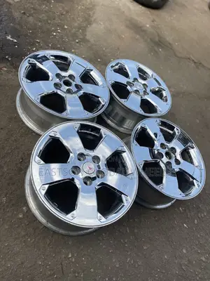 2007-2014 Toyota Camry 17” Replacement Wheel Rim Stainless Chrome
