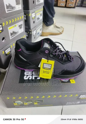 Organic Safety Jogger Shoe