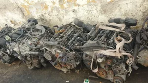 We Have Many Hyundai Kia Engine V6 and 4plug Available