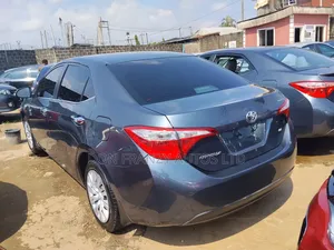 Toyota Corolla LE 4dr Sedan (1.8L 4cyl CVT) 2016 Gray