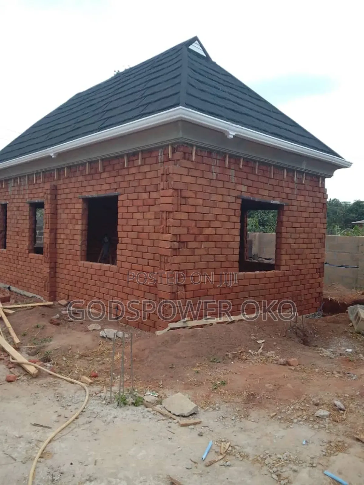 Laterite Interlocking Bricks